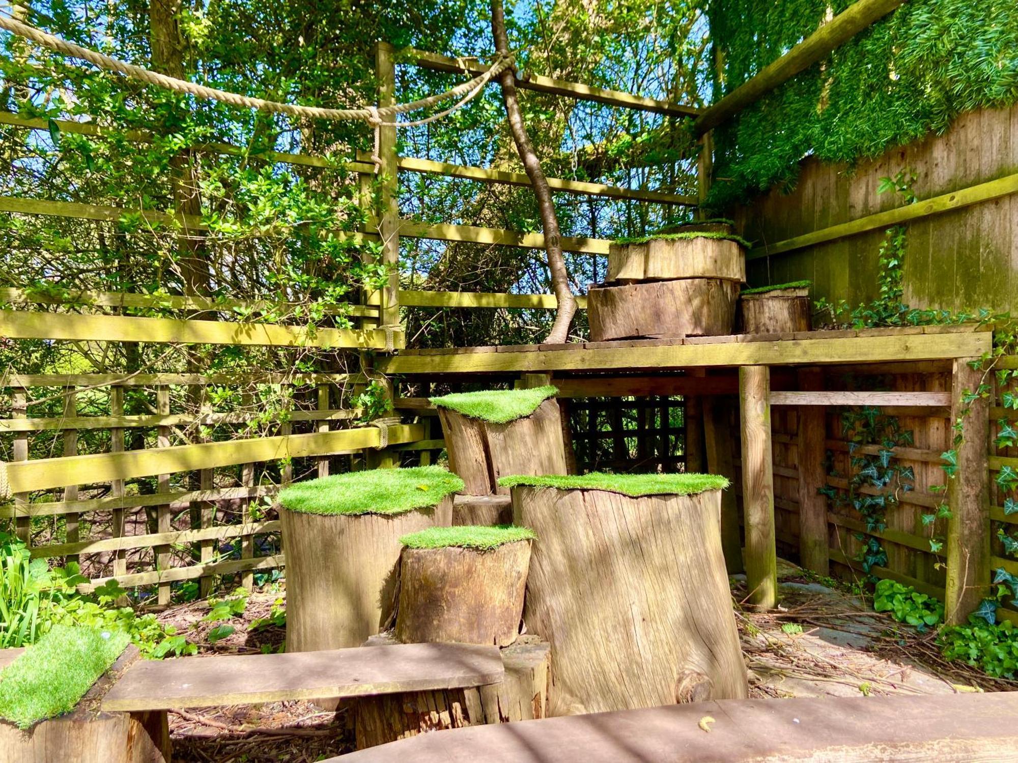 Villa Squirrel Barn Milwich Exterior foto