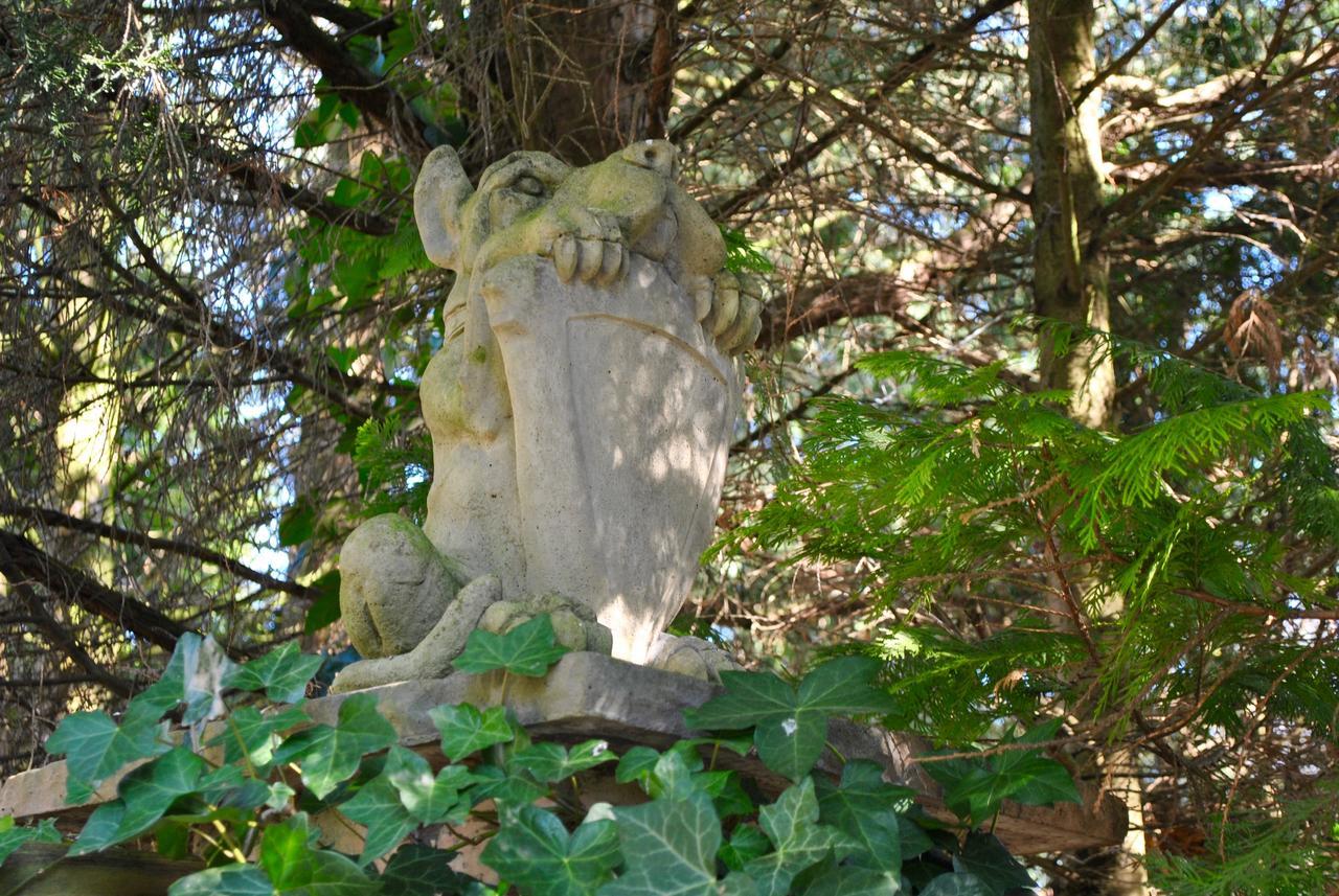 Villa Squirrel Barn Milwich Exterior foto